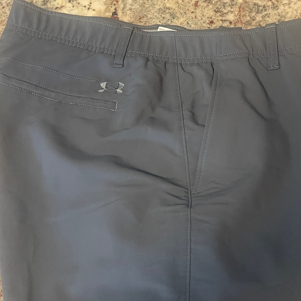 Under Armour Charcoal Performance Pants size  38x30